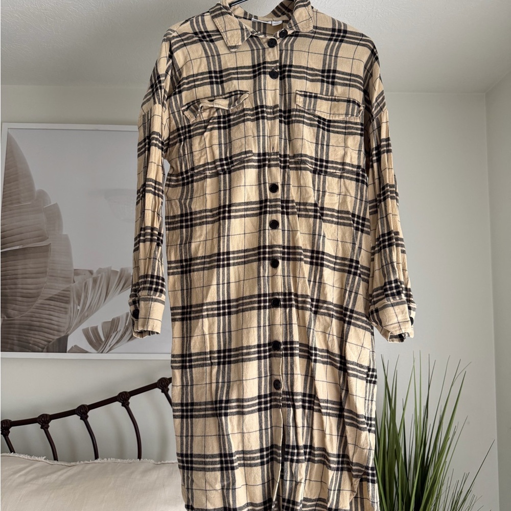 Noisy May Beige and Black Plaid Shirt